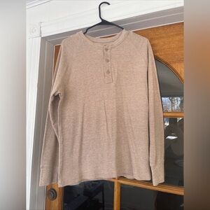L.L. Bean Men's Slightly Fitted Beige Henley Size Medium